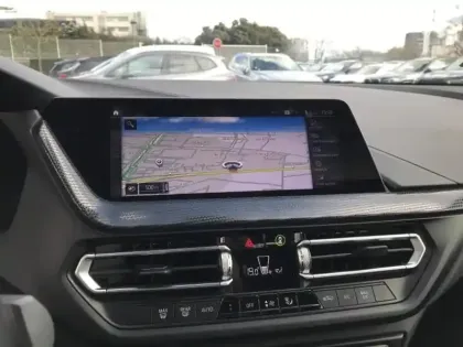 Photo 12 BMW Serie 2 Série 2 Gran Coupé 218iA 136ch Business Design DKG7