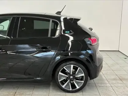Photo 9 Peugeot 208  e- 136ch GT Pack