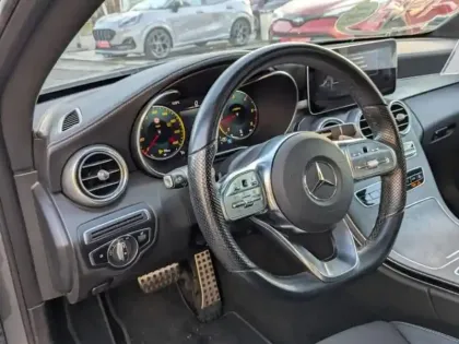 Photo 29 Mercedes Classe C  Coupé 220 d 194ch AMG Line 9G-Tronic