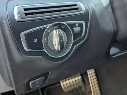 Photo 28 Mercedes Classe C  Coupé 220 d 194ch AMG Line 9G-Tronic