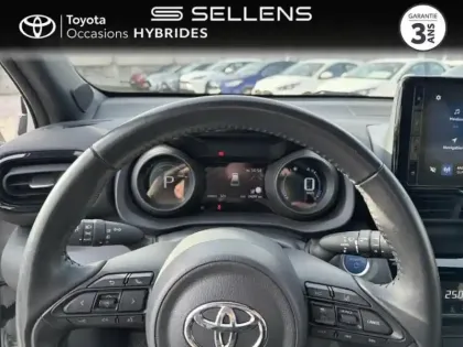 Photo 12 Toyota Yaris  Cross 116h Design MY22