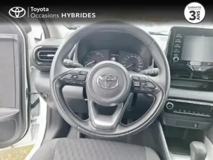 Photo 10 Toyota Yaris  116h Dynamic 5p MY22