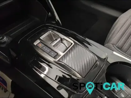 Photo 13 Peugeot 208  e- 136ch Style