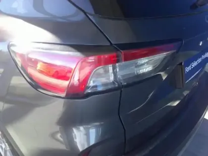 Photo 3 Ford Kuga  1.5 EcoBlue 120ch Titanium