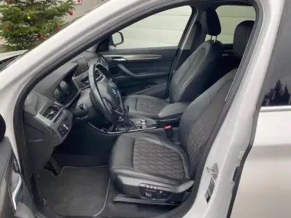 Photo 3 BMW X1  sDrive18d 150ch xLine