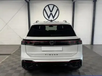 Photo 2 Volkswagen Tiguan  2.0 TDI 150ch R-Line Exclusive DSG7