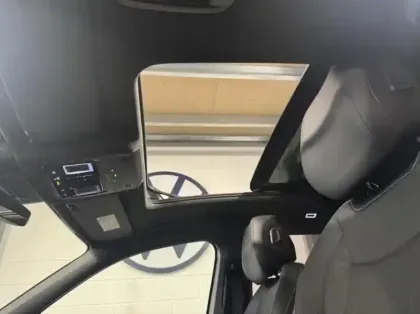 Photo 12 Volkswagen Tiguan  2.0 TDI 150ch R-Line Exclusive DSG7