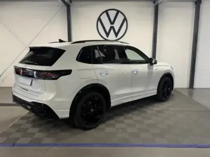 Photo 3 Volkswagen Tiguan  2.0 TDI 150ch R-Line Exclusive DSG7