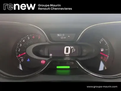 Photo 8 Renault Captur  1.3 TCe 150ch FAP Intens EDC