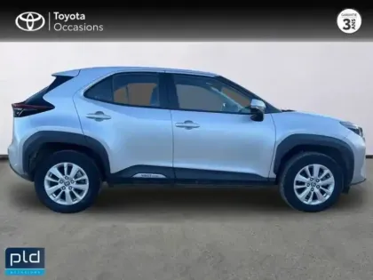 Photo 3 Toyota Yaris  Cross 116h Dynamic Business + Programme Beyond Zero Academy MY22