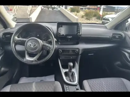 Photo 11 Toyota Yaris  116h Dynamic  MY22 NG