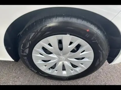 Photo 12 Toyota Yaris  116h Dynamic  MY22 NG