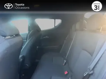 Photo 11 Toyota C-HR  122h Design 2WD E-CVT RC18