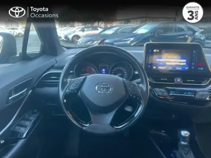 Photo 8 Toyota C-HR  122h Design 2WD E-CVT RC18