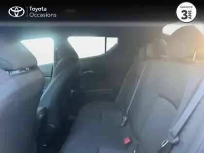 Photo 26 Toyota C-HR  122h Design 2WD E-CVT RC18