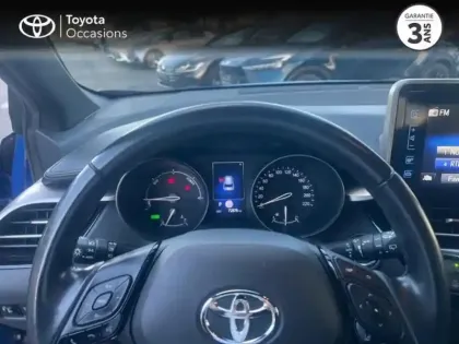 Photo 27 Toyota C-HR  122h Design 2WD E-CVT RC18