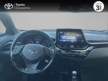 Photo 7 Toyota C-HR  122h Design 2WD E-CVT RC18