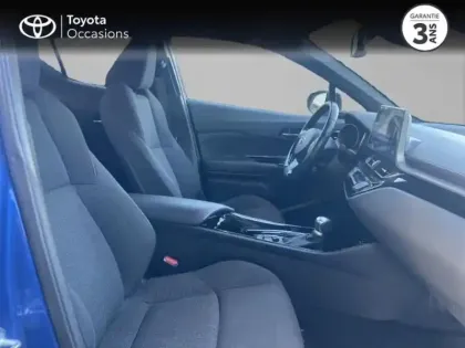 Photo 5 Toyota C-HR  122h Design 2WD E-CVT RC18