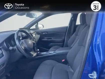 Photo 25 Toyota C-HR  122h Design 2WD E-CVT RC18