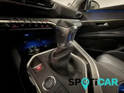 Photo 14 Peugeot 3008  1.5 BlueHDi 130ch S&S Allure Pack