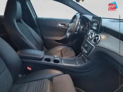 Photo 4 Mercedes GLA  180 122ch Fascination 7G-DCT Euro6d-T