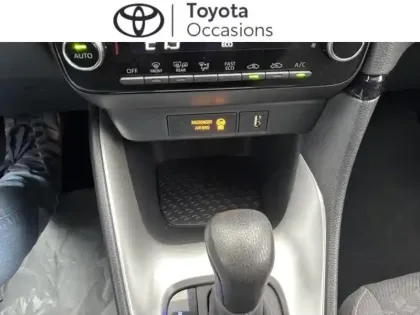 Photo 9 Toyota Yaris  116h Dynamic 5p MY22