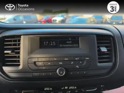 Photo 14 Toyota Proace  Verso Medium 1.5 120 D-4D Dynamic RC22