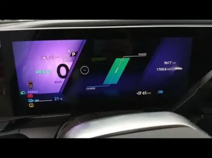 Photo 2 Renault Megane  E-Tech Electric 220ch Techno autonomie confort -25