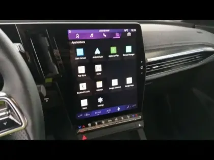 Photo 3 Renault Megane  E-Tech Electric 220ch Techno autonomie confort -25