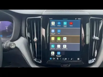 Photo 14 Volvo Xc60  T6 Hybride Rechargeable 253 + 145ch Ultra Style Dark Geartronic 8 AWD