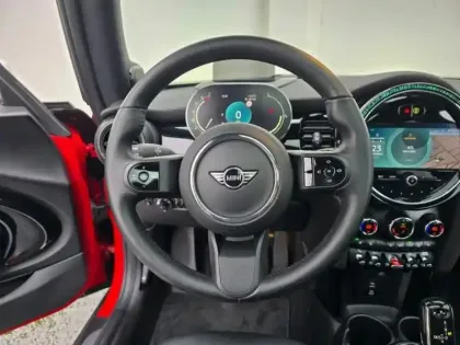 Photo 12 Mini Mini  Cooper 136ch Edition Premium Plus BVA7