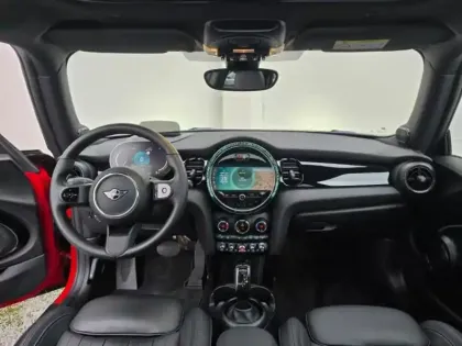 Photo 6 Mini Mini  Cooper 136ch Edition Premium Plus BVA7