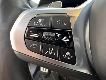 Photo 6 BMW X5  xDrive45e 394ch M Sport 17cv