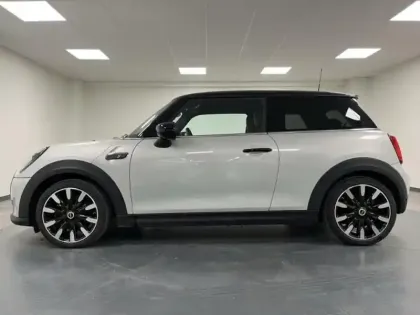 Photo 5 Mini Mini  Cooper SE 184ch Edition Premium BVA 5CV