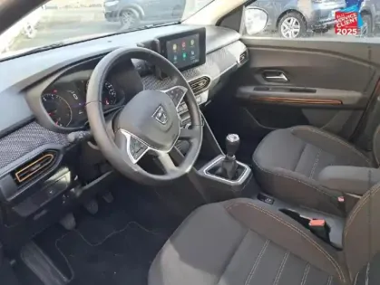 Photo 14 Dacia Sandero  1.0 TCe 90ch Stepway Confort -22