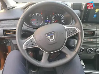 Photo 11 Dacia Sandero  1.0 TCe 90ch Stepway Confort -22