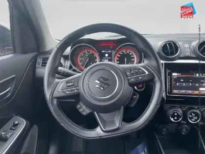 Photo 11 Suzuki Swift  1.2 Dualjet Hybrid 83ch Pack