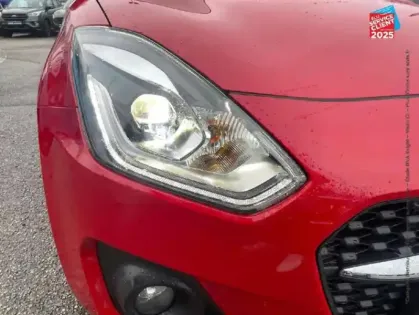 Photo 12 Suzuki Swift  1.2 Dualjet Hybrid 83ch Pack