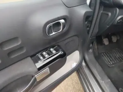 Photo 11 Citroën C3  1.2 PureTech 110ch S&S MAX