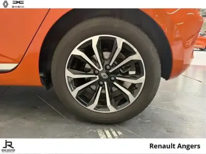 Photo 7 Renault Clio  TCe 90ch Techno