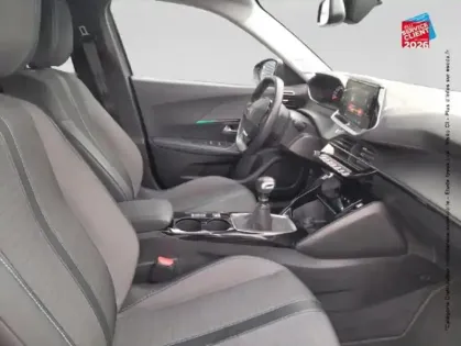 Photo 4 Peugeot 2008  1.5 BlueHDi 110ch S&S Allure Pack