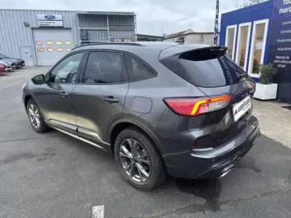 Photo 6 Ford Kuga  2.5 Duratec 190ch FHEV E85 ST-Line X BVA