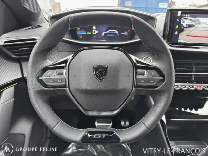 Photo 11 Peugeot 208  e- 136ch GT