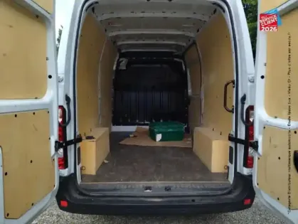 Photo 27 Renault Master  Fg F3500 L2H2 2.3 Blue dCi 135ch Confort Euro6