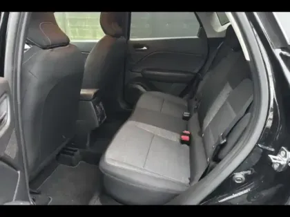 Photo 10 Renault Captur  1.6 E-Tech hybride 145ch Evolution