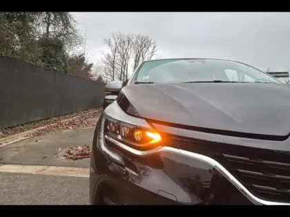 Photo 13 Renault Captur  1.6 E-Tech hybride 145ch Evolution