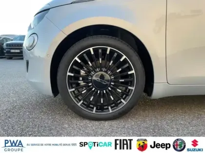 Photo 10 Fiat 500 C e 118ch La Prima MY25 Step 2