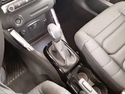 Photo 13 Citroën C3 Aircross  PureTech 130 S&S EAT6