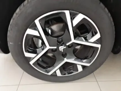 Photo 12 Citroën C3 Aircross  PureTech 130 S&S EAT6