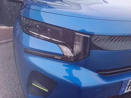 Photo 15 Citroën C3  Hybride 110 ch e-DCS6